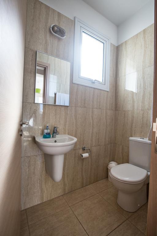 Avra Villas Paralimni Room photo