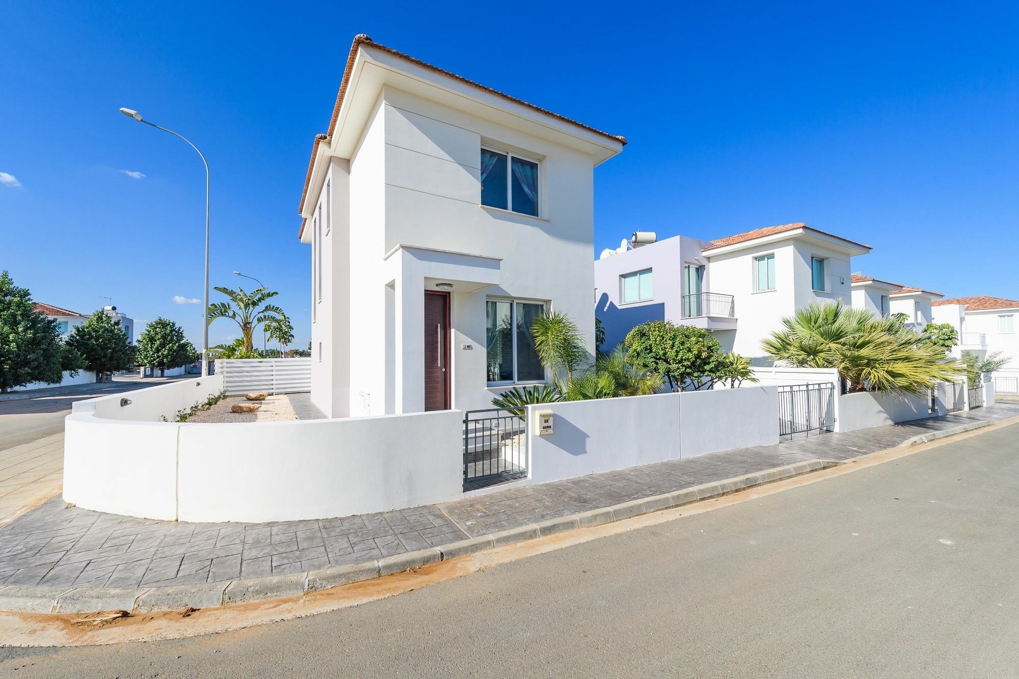 Avra Villas Paralimni Exterior photo